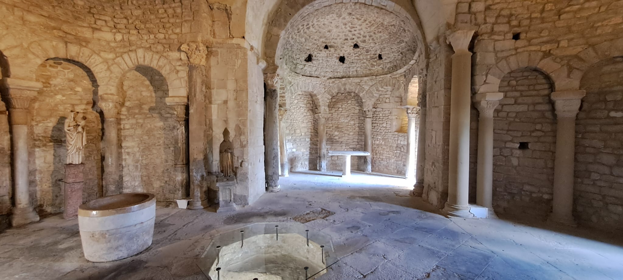 Geschiedenis - Baptistery of Venasque