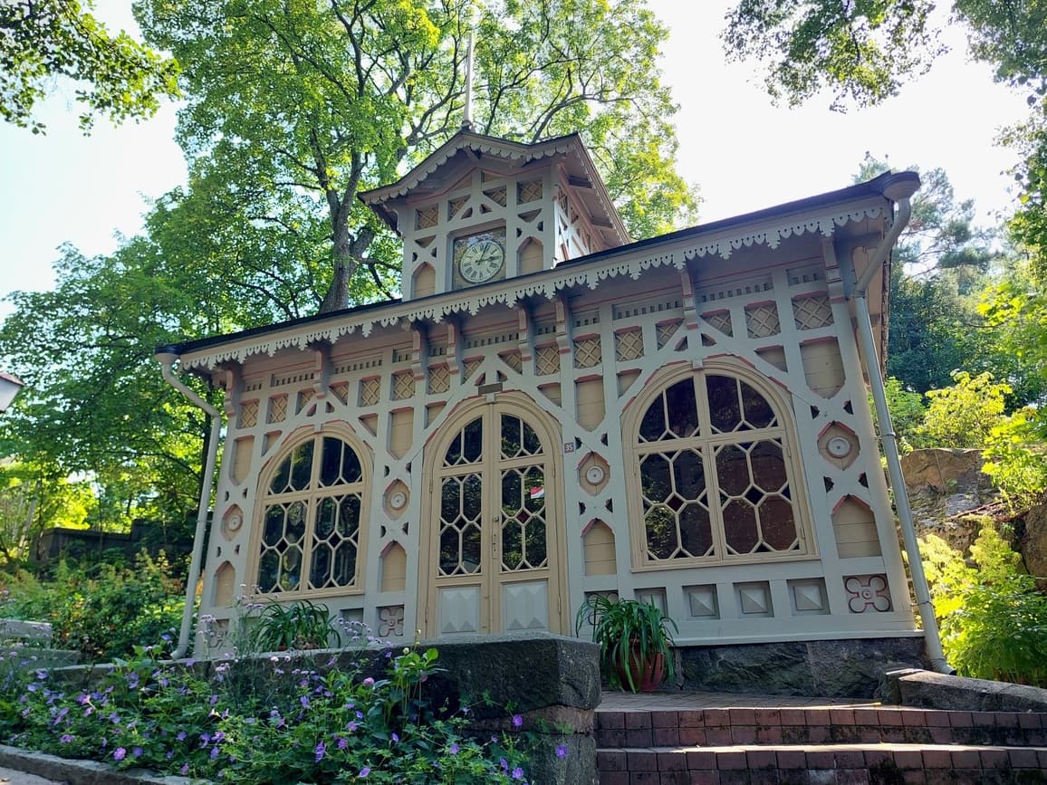 Oud huisje in dierentuin Korkeasaari Zoo