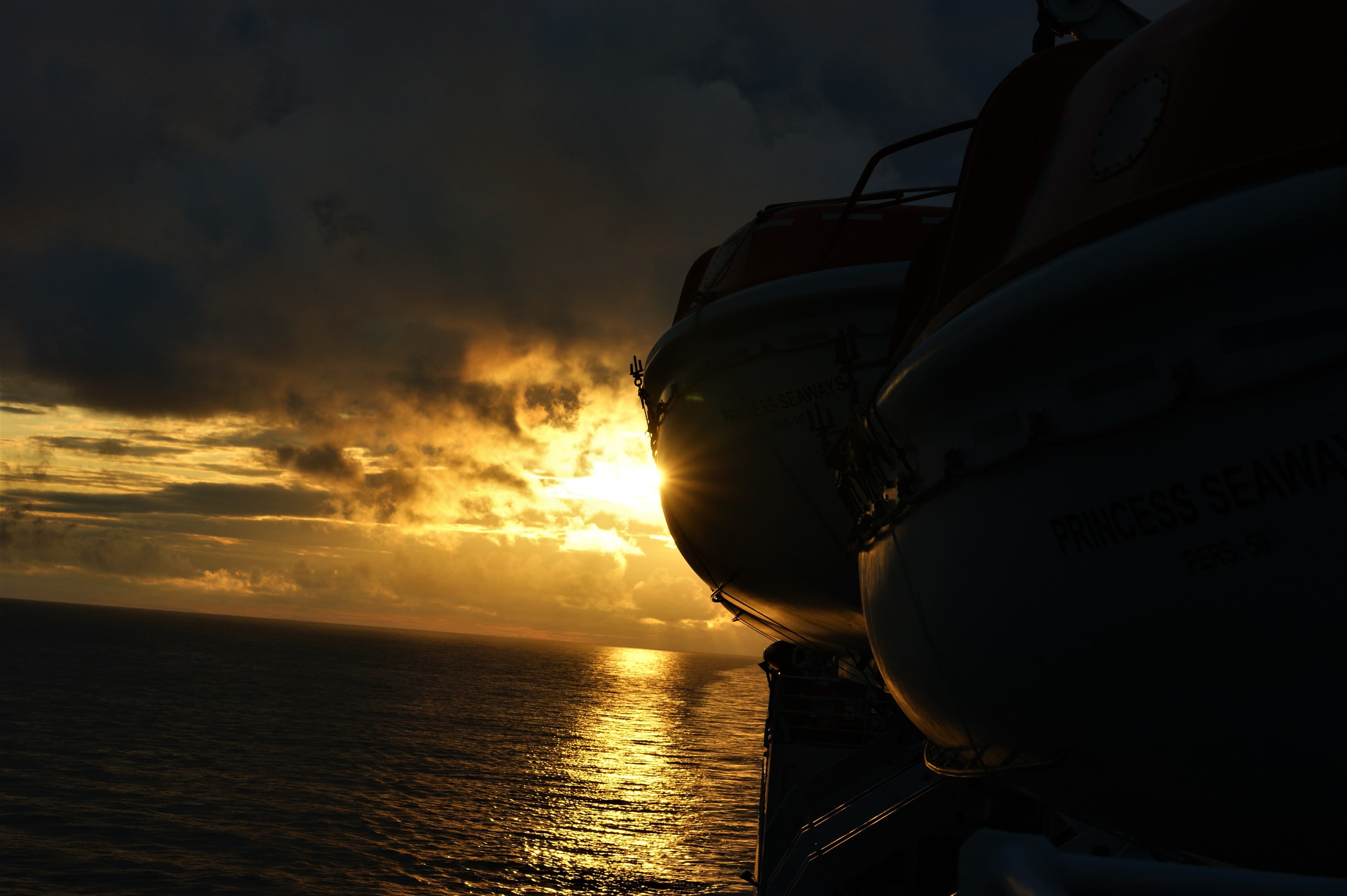 Licht/kleur: Golden Hour op de boot van EN/NL